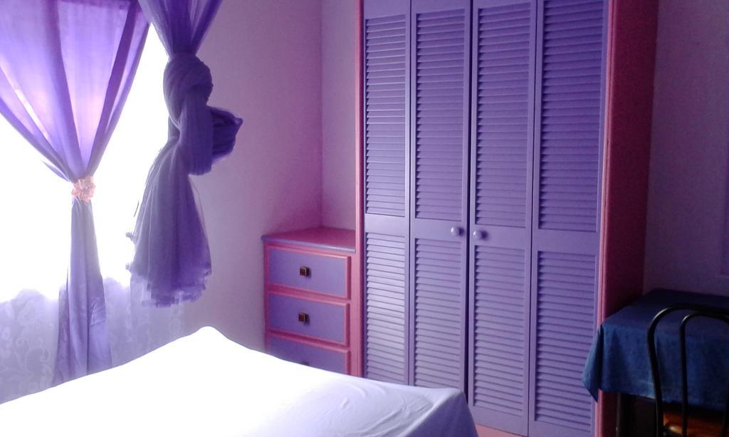 Somewhere Special Guesthouse Грос Айлет Екстериор снимка